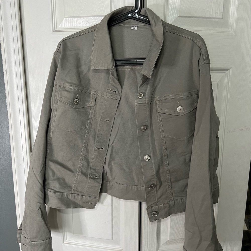 Uniqlo Cropped Jean Jacket